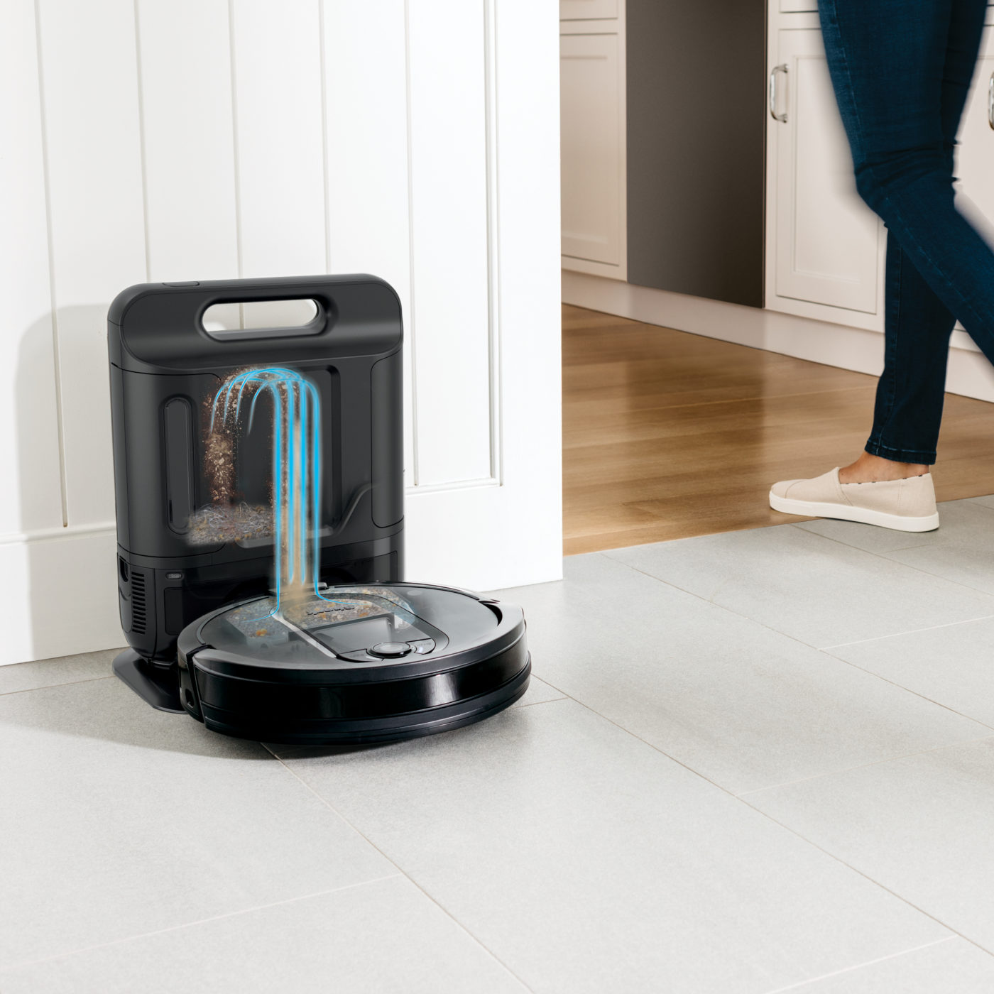 Shark IQ Robot SelfEmpty™ XL Vacuum RV1010ARCA