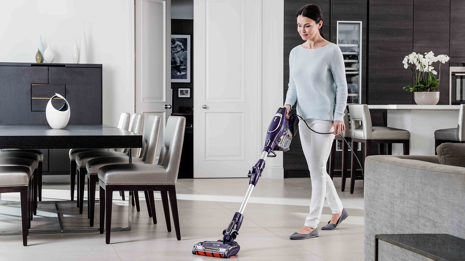 Shark DuoClean Corded Stick Vacuum Cleaner with Flexology HV390UK
